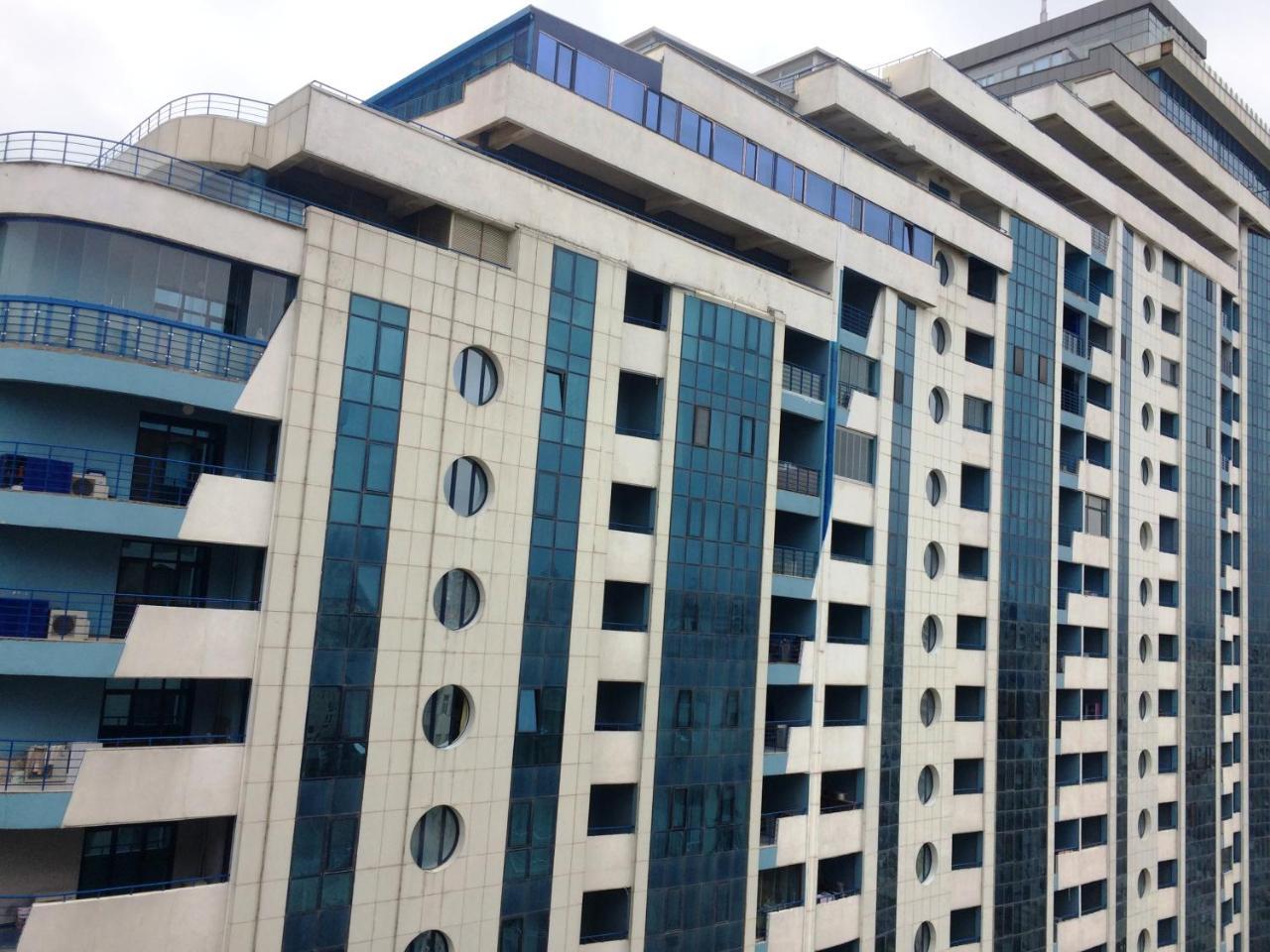 Park Azure Apartment Deluxe 2 Bedroom Baku Eksteriør billede