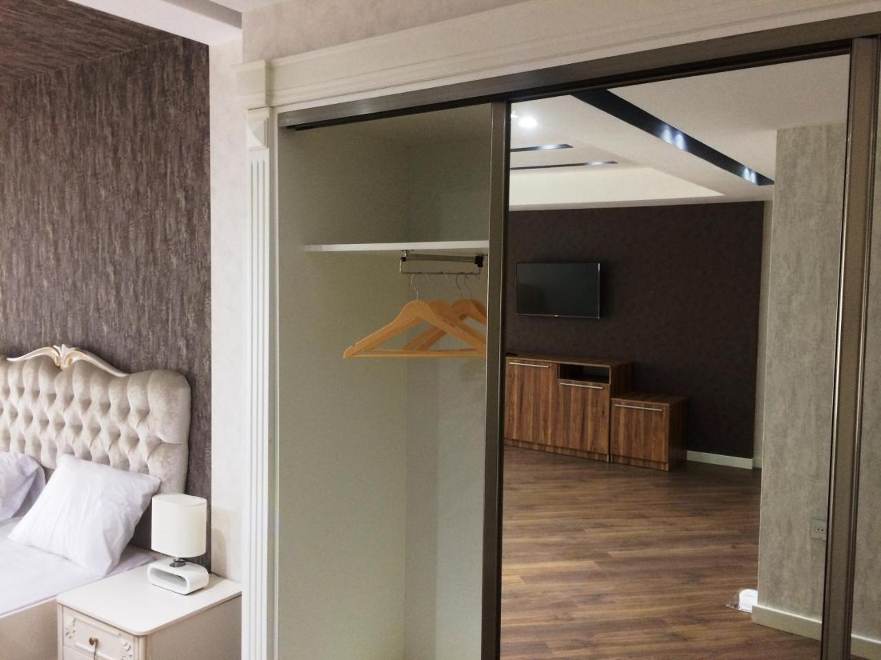 Park Azure Apartment Deluxe 2 Bedroom Baku Eksteriør billede